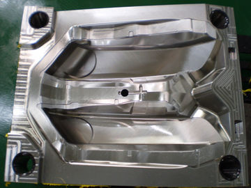 High Precision Automotive Injection Molding For Mold Threading , Undercutting , Holes Drilling