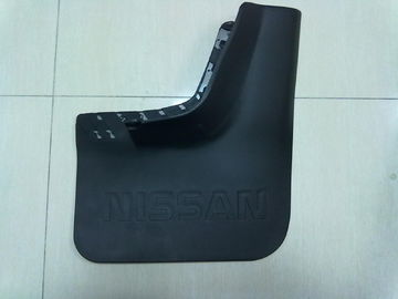 Injected Plastic Original Excellent Rubber Mudguard For Nissan Patrol Y60 Y61